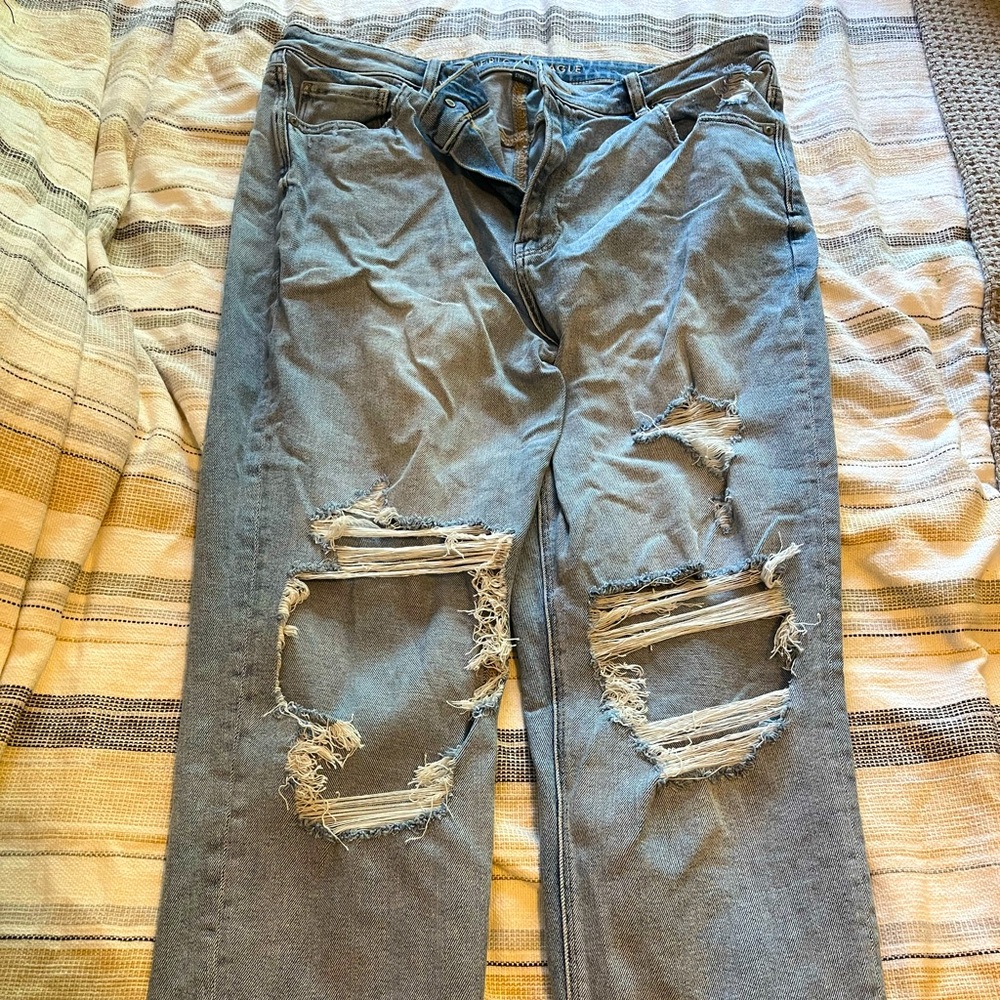 Mom jeans size 16, stretchy, stylish and perfect for summer. Worn once